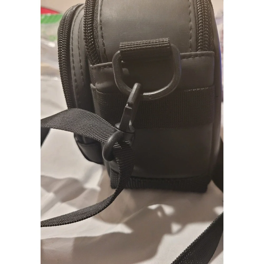 Canon Black Nylon Padded Camera Shoulder Bag with Strap & Accessory Compartments